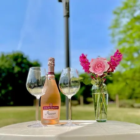 Le Figuier - 4 Bedroom Limalonges