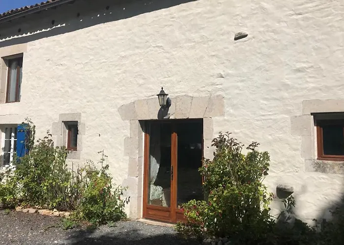 Le Figuier - 4 Bedroom * Limalonges